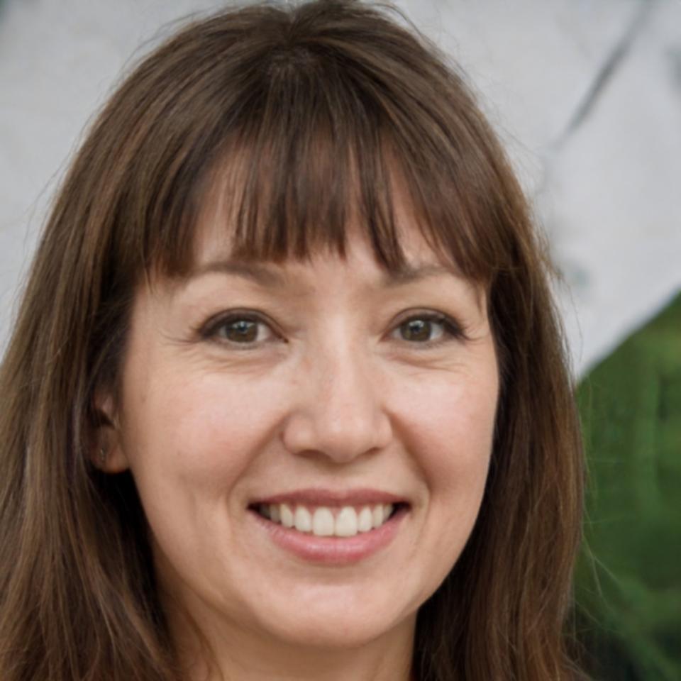 Klara Lindström, Financial Literacy Educator